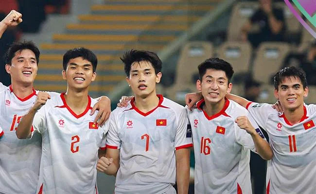 Bàn chơi Sic Bo tại f169 khuyến mãi